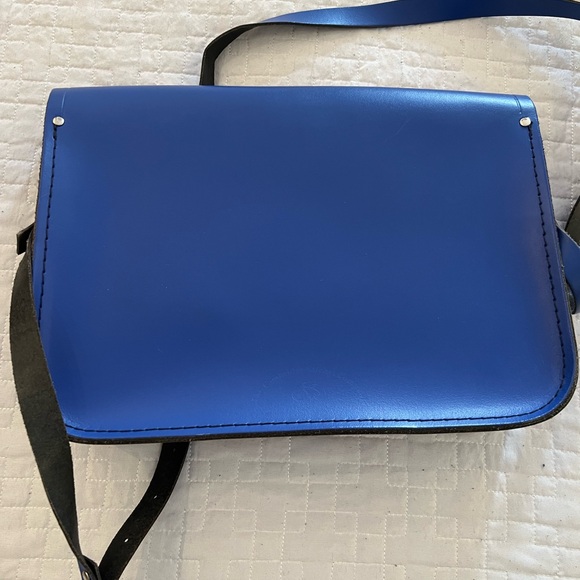 CAMBRIDGE SATCHEL BAG. - Picture 2 of 2